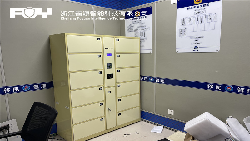 隨身物品柜 隨身物品柜