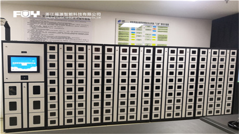 1749799917240226.jpg 昆明動車組運用所鑰匙柜.jpg